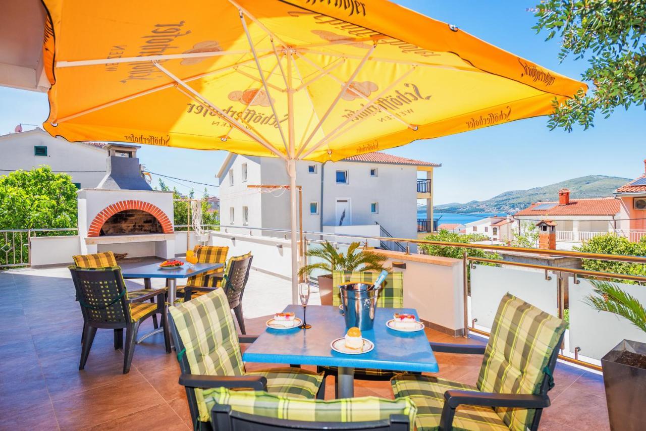 Villa Mihaela Trogir Exteriér fotografie