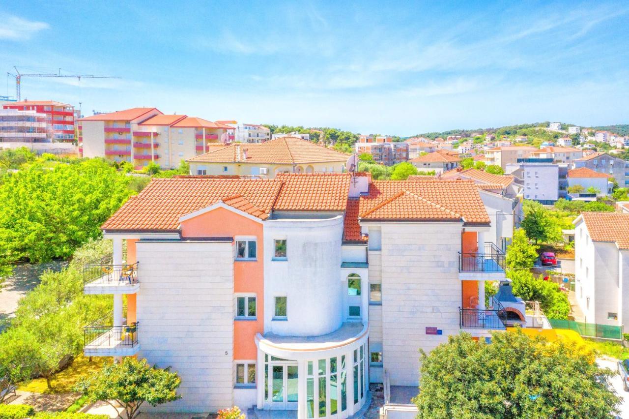 Villa Mihaela Trogir Exteriér fotografie