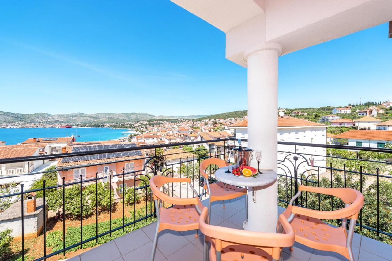 Villa Mihaela Trogir Exteriér fotografie